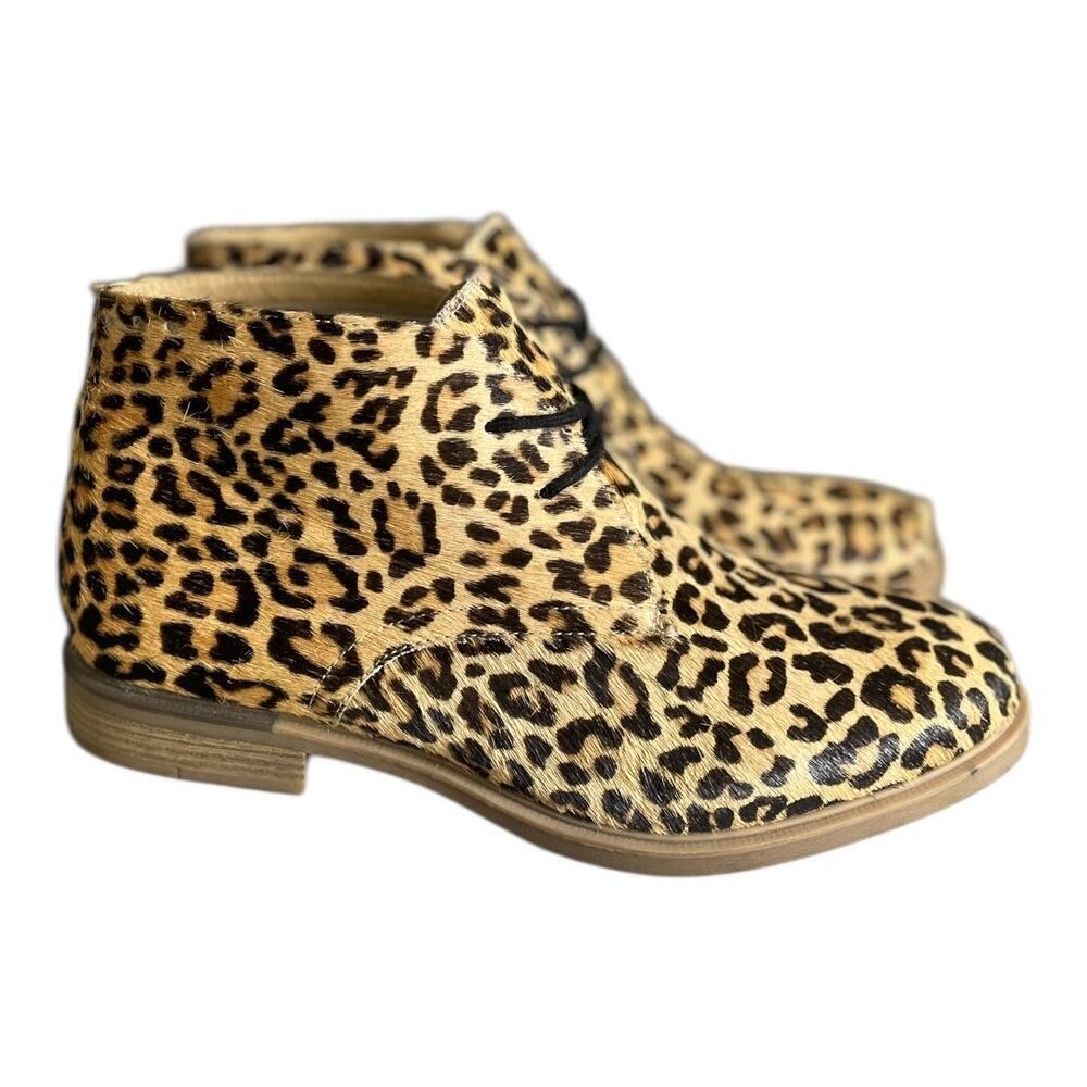 Hush Puppies Women’s Bailey Chukka Animal Print Calf Hair Boots Size-9